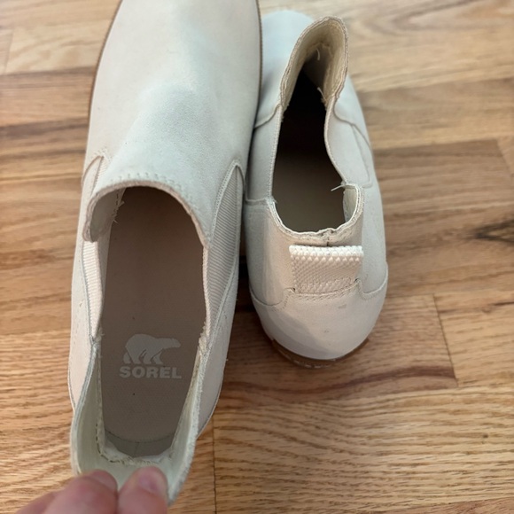 Sorel Out N About Chelsea Wedge Booties 10.5 comfort bone suede boots neutral - Picture 7 of 12